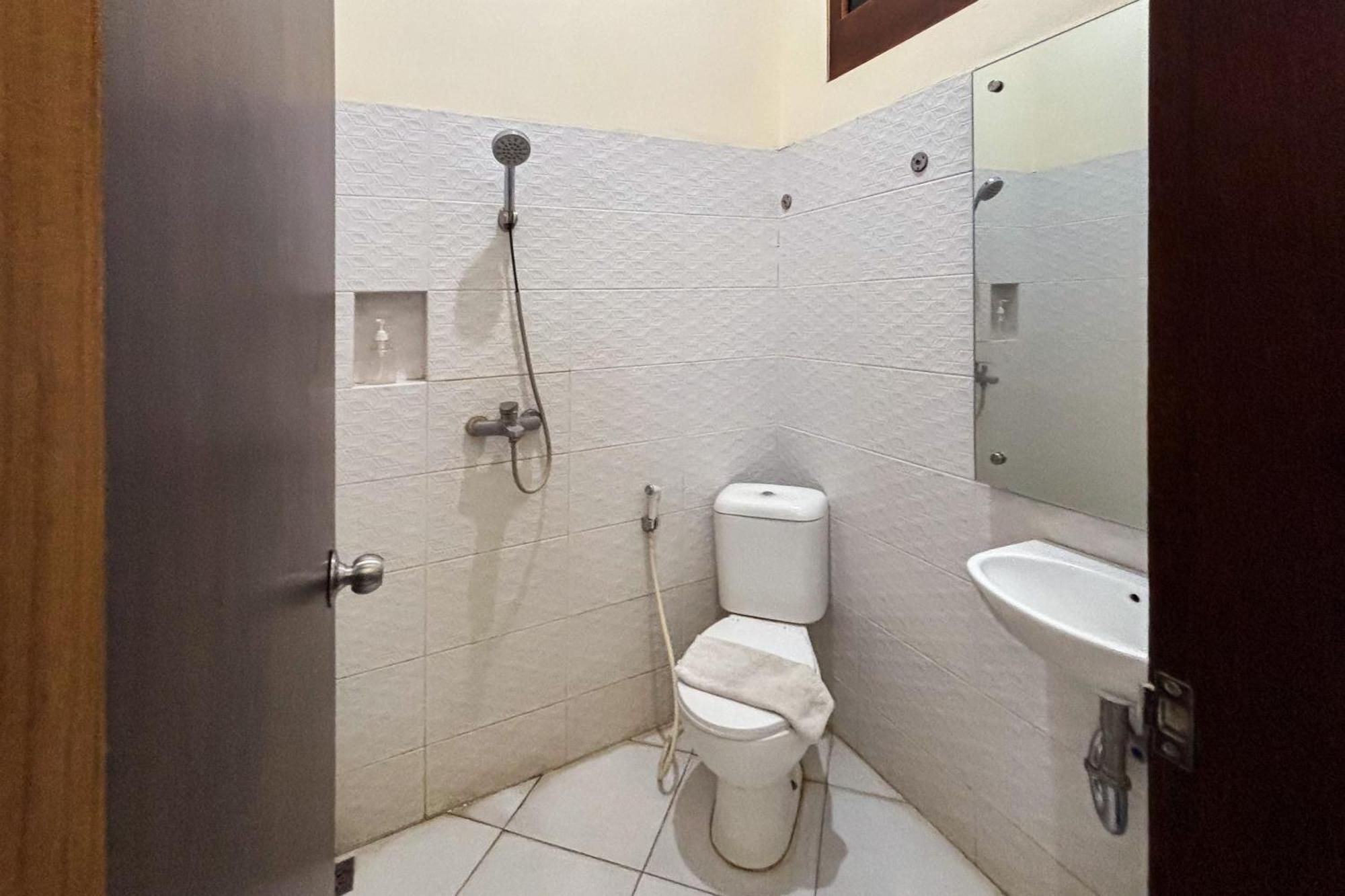 Urbanview Alfiya Hotel Lampung Bandar Lampung Kültér fotó