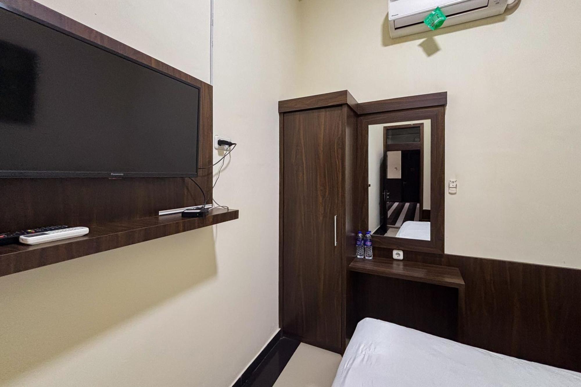 Urbanview Alfiya Hotel Lampung Bandar Lampung Kültér fotó