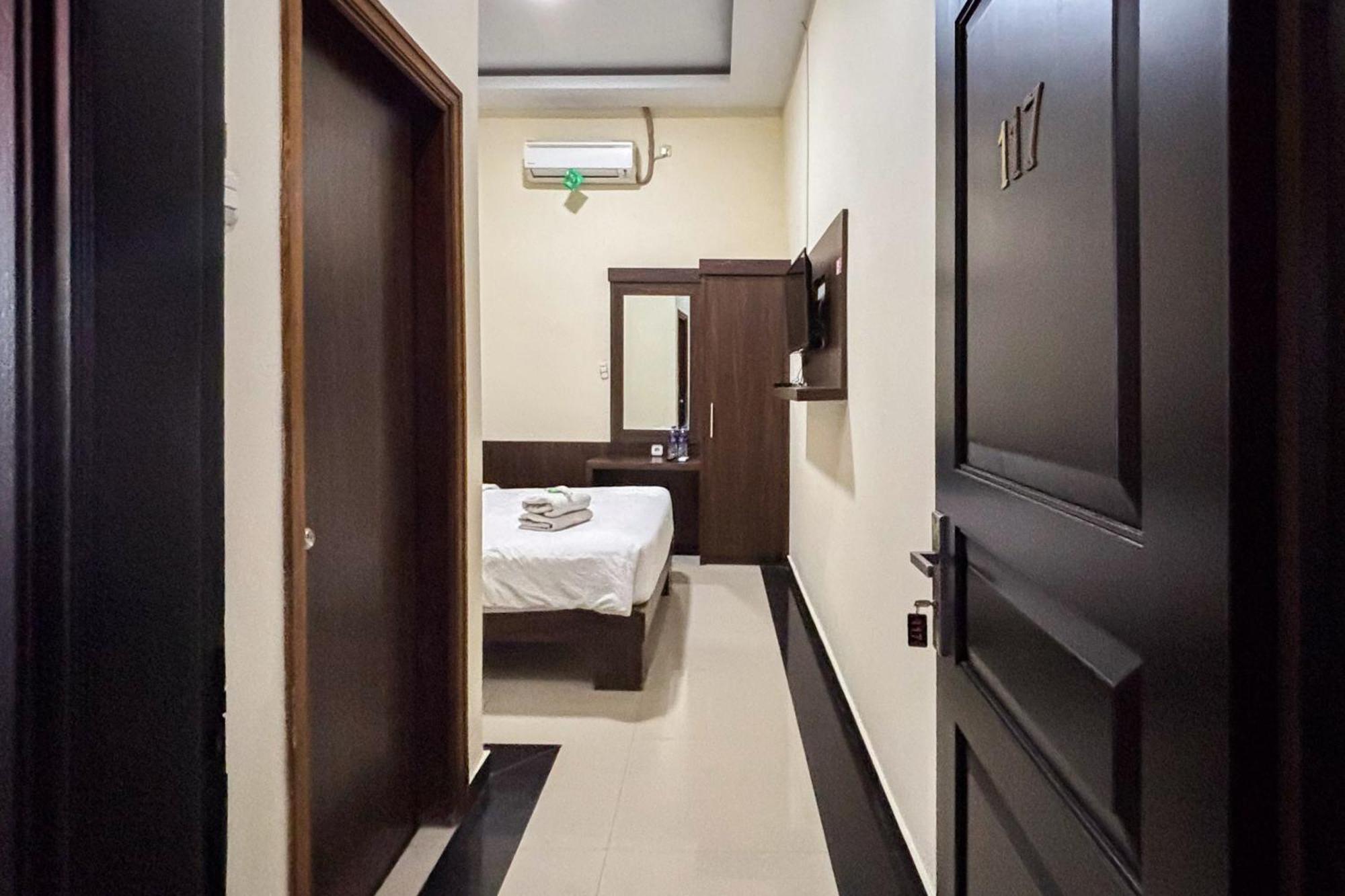 Urbanview Alfiya Hotel Lampung Bandar Lampung Kültér fotó