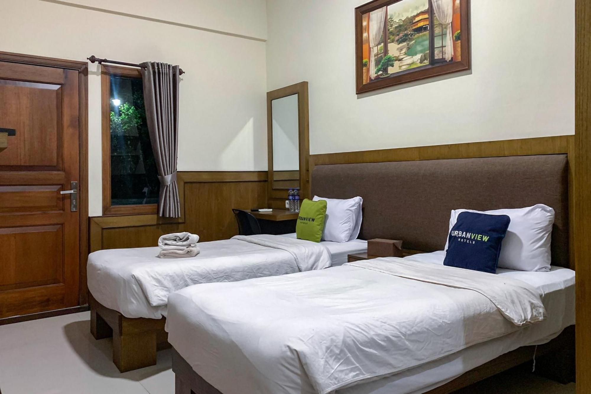 Urbanview Alfiya Hotel Lampung Bandar Lampung Kültér fotó